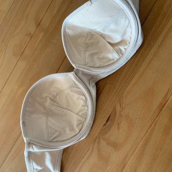 🌺SOLD Strapless Victorias Secret Bra- 36C - Picture 5 of 5